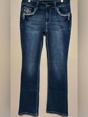 WIRED HEART dark/wash blue slight bootcut leg jeans with embellished pockets EUC